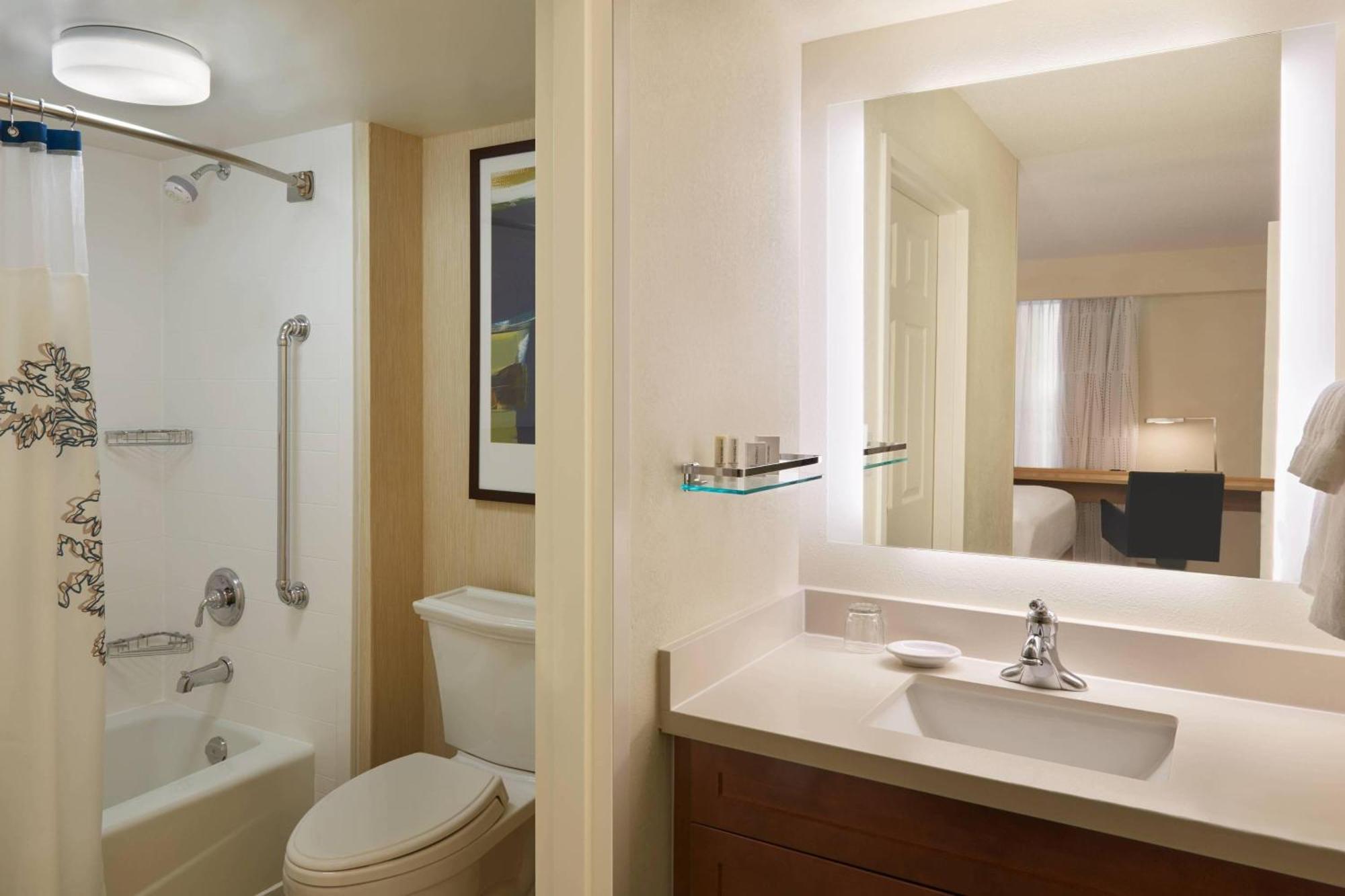 Residence Inn By Marriott Toronto Airport Eksteriør billede